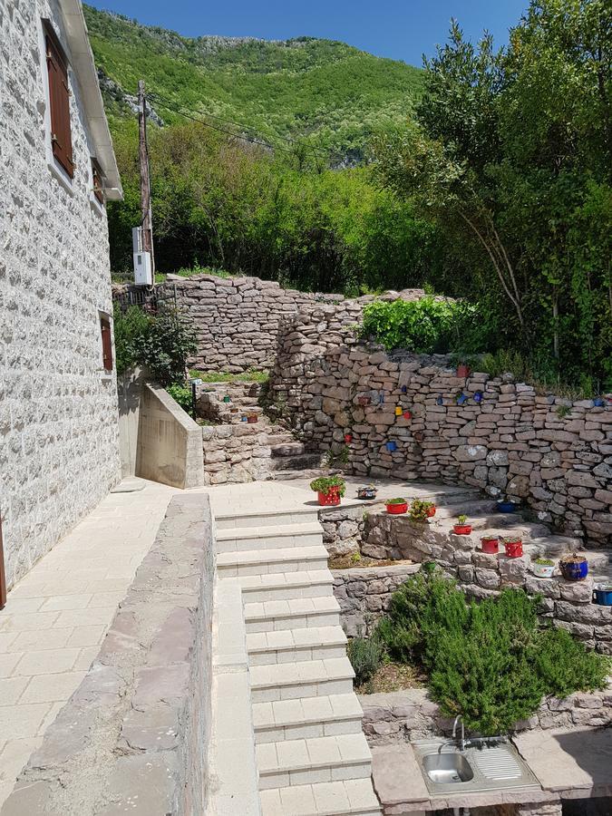 Casa Di Lukovic II Villa Tivat Exterior photo